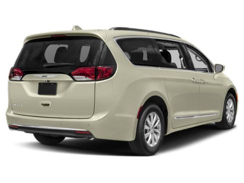 Certified 2019 Chrysler Pacifica Limited w/ S Appearance Package FWD image 3