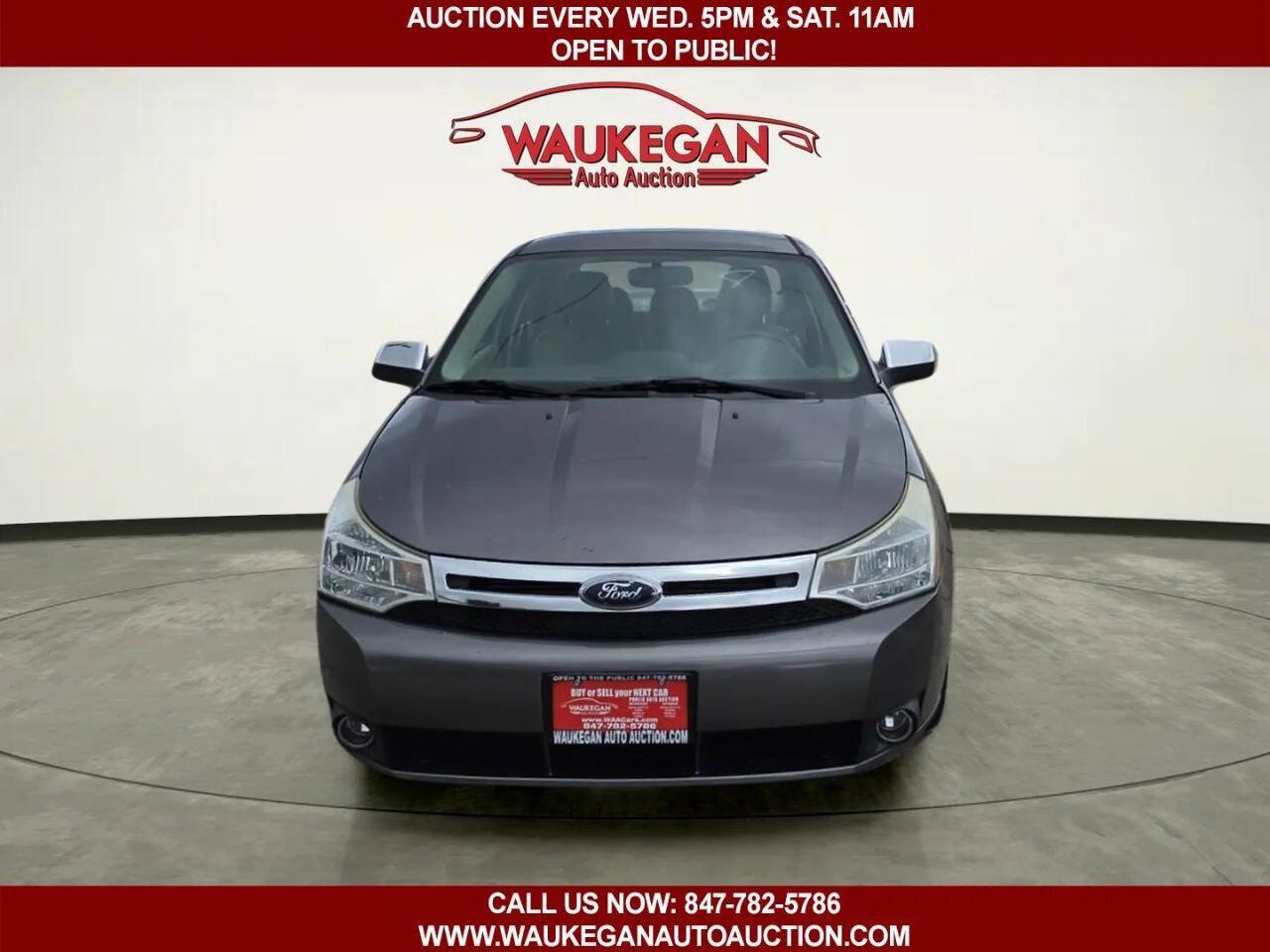 Used 2010 Ford Focus SEL FWD image 2