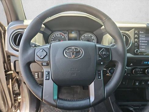 Certified 2023 Toyota Tacoma TRD Off-Road AWD/4WD image 12