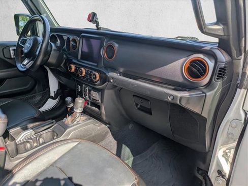 Used 2022 Jeep Gladiator Mojave w/ LED Lighting Group AWD/4WD image 20