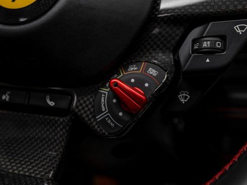 Certified 2022 Ferrari F8 Tributo image 24