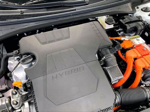 New 2026 Hyundai Elantra Limited FWD image 17