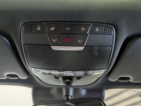 Used 2019 Mercedes-Benz GLC 300 4MATIC Coupe image 26