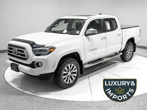Used 2020 Toyota Tacoma Limited AWD/4WD image 1