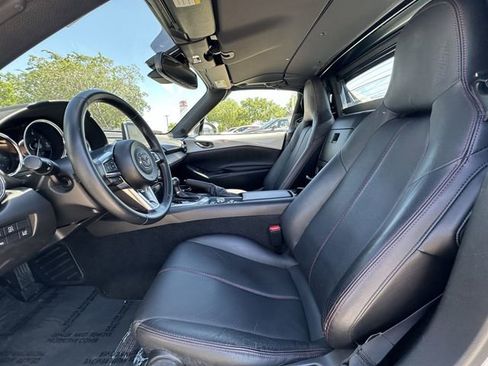 Used 2017 MAZDA MX-5 Miata RF Grand Touring RWD image 26