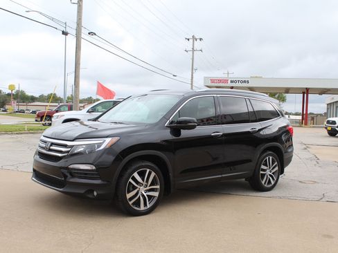 Used 2018 Honda Pilot Elite image 10
