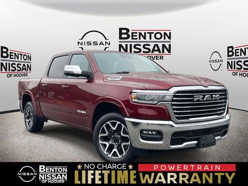 Used 2025 RAM 1500 Laramie image 1