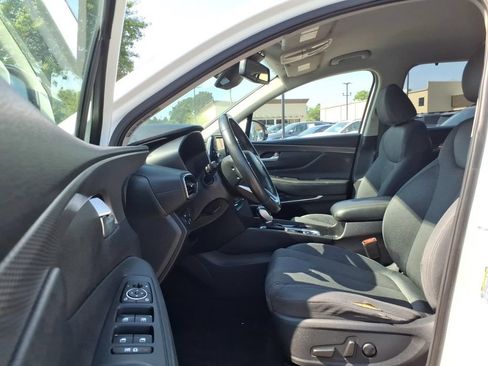 Used 2019 Hyundai Santa Fe SEL FWD image 16