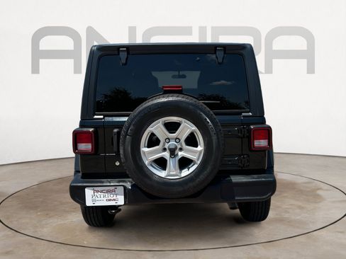 Used 2020 Jeep Wrangler Unlimited Sport S AWD/4WD image 9