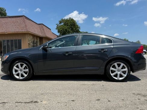 Used 2016 Volvo S60 T5 Premier FWD image 2