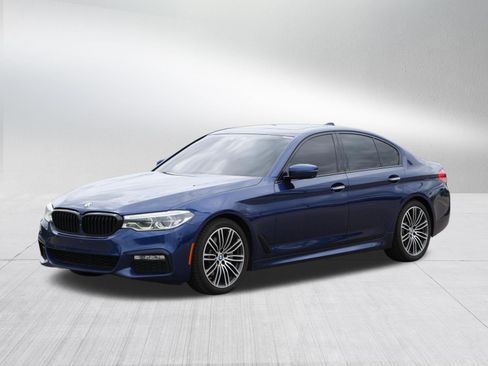 Used 2018 BMW 540i xDrive w/ M Sport Package AWD/4WD image 3