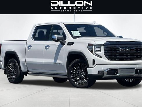 Used 2022 GMC Sierra 1500 Denali Ultimate AWD/4WD image 1