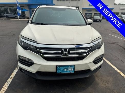 Used 2017 Honda Pilot EX-L image 2