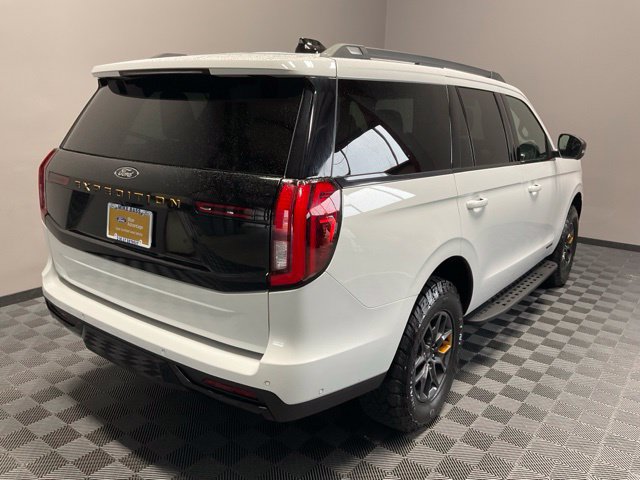 Used 2025 Ford Expedition Tremor AWD/4WD image 8