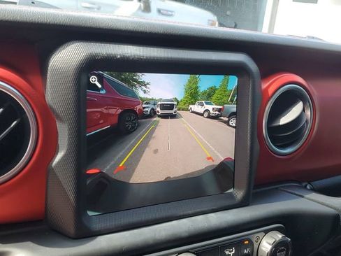 Used 2020 Jeep Gladiator Rubicon AWD/4WD image 20