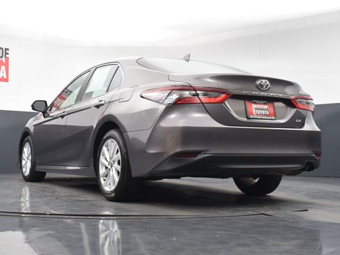 Used 2024 Toyota Camry LE image 26