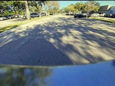 Used 2023 GMC Sierra 1500 AT4 w/ Technology Package image 7