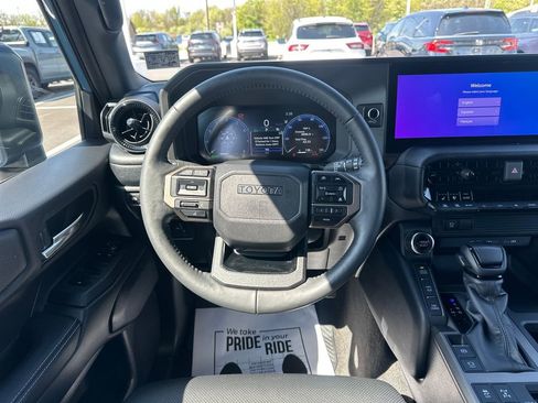 Used 2024 Toyota Land Cruiser AWD/4WD image 18