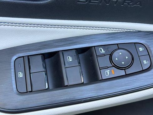 New 2027 Nissan Sentra SL w/ Floor Mat Package FWD image 12