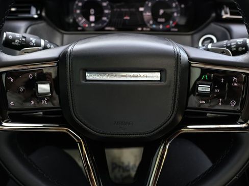 Used 2024 Land Rover Range Rover Velar Dynamic HSE image 39