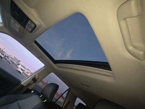 Used 2022 Toyota 4Runner SR5 Premium w/ Moonroof Package image 22