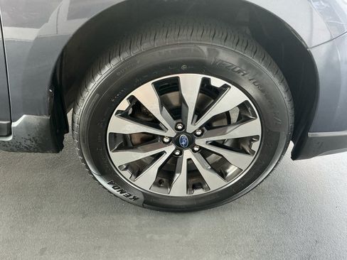 Used 2015 Subaru Outback 3.6R Limited AWD/4WD image 31