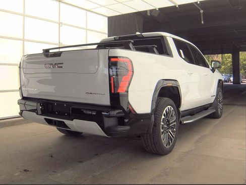 Used 2026 GMC Sierra EV Denali AWD/4WD image 3