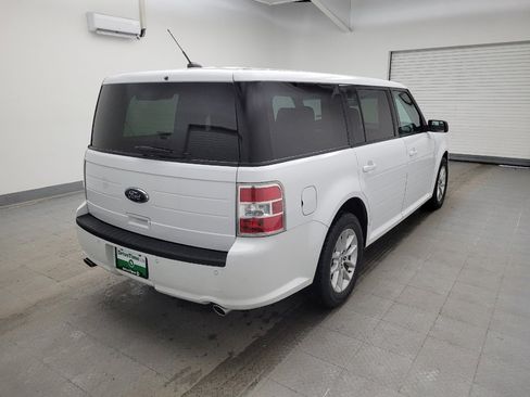 Used 2014 Ford Flex SE image 9