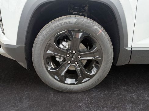 New 2026 Chevrolet Equinox LT image 25