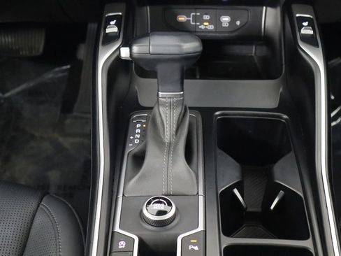 Used 2025 Kia Sorento S w/ Panoramic Sunroof Package FWD image 29