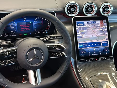 New 2025 Mercedes-Benz GLC 350e 4MATIC image 25