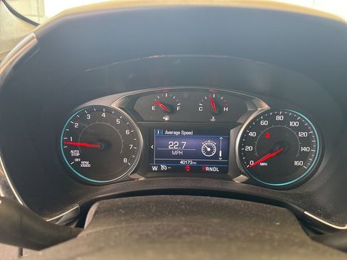 Used 2023 Chevrolet Equinox LS w/ LS Convenience Package image 5