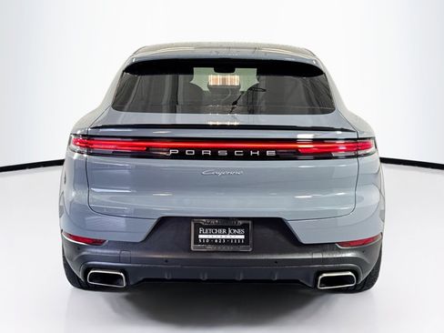 Certified 2025 Porsche Cayenne Coupe image 10