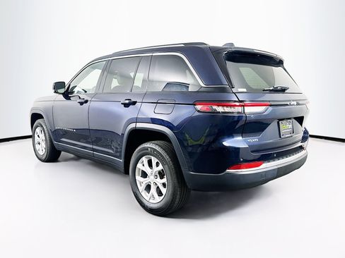 Used 2023 Jeep Grand Cherokee Limited AWD/4WD image 5