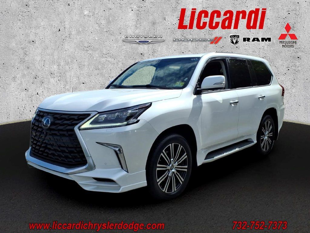 Used 2021 Lexus LX 570 4WD w/ Luxury Package image 3