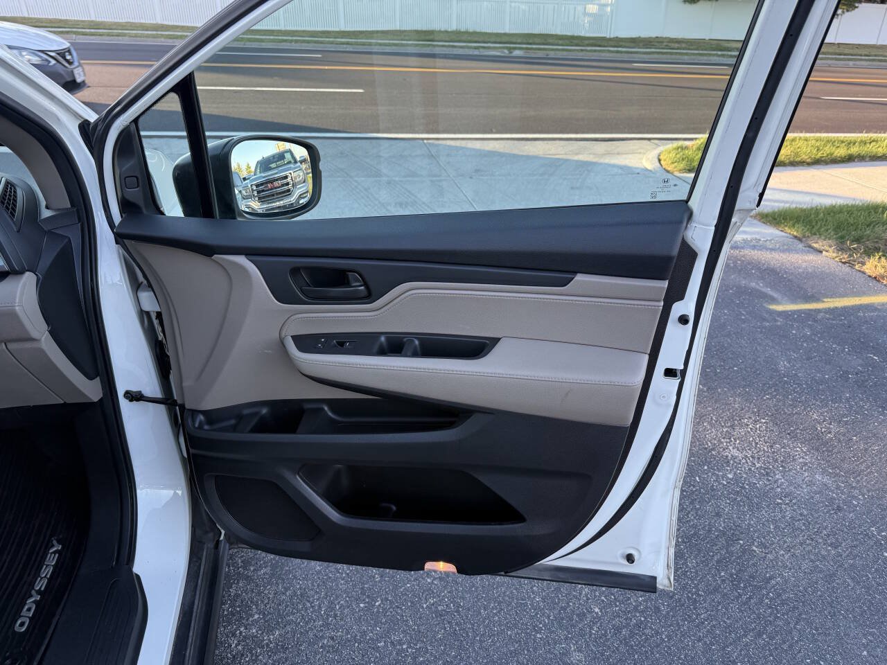 Used 2019 Honda Odyssey EX-L image 9