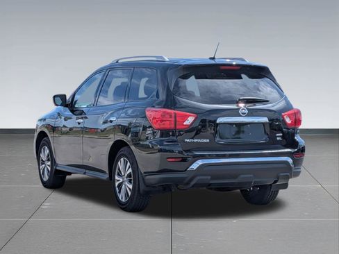 Used 2018 Nissan Pathfinder SL AWD/4WD image 3