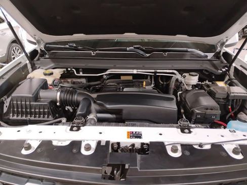 Used 2018 Chevrolet Colorado LT image 31