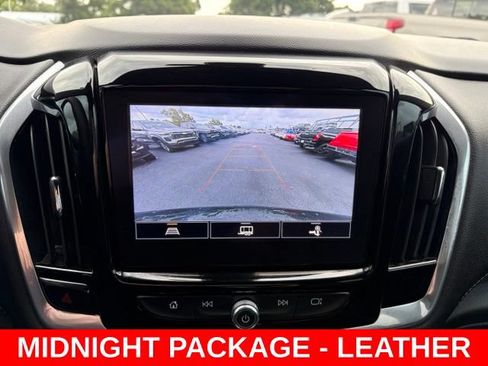 Used 2022 Chevrolet Traverse LT w/ LPO, Blackout Package FWD image 24