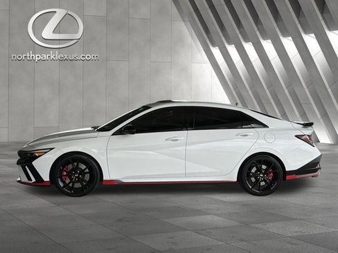 Used 2025 Hyundai Elantra N FWD image 1