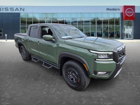 New 2026 Nissan Frontier PRO-4X image 3