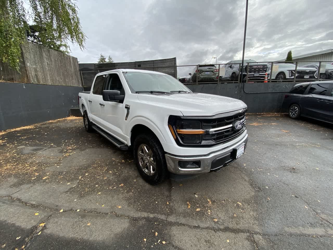 Used 2025 Ford F150 XLT w/ Equipment Group 301A Standard AWD/4WD image 8