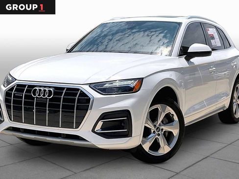 Used 2021 Audi Q5 2.0T Premium Plus w/ Premium Plus Package AWD/4WD image 1
