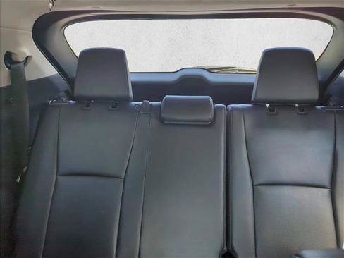 Certified 2026 Toyota Highlander XLE AWD/4WD image 24