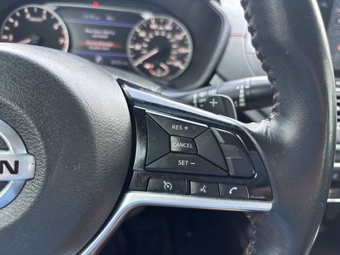 Used 2020 Nissan Altima 2.5 SR FWD image 26