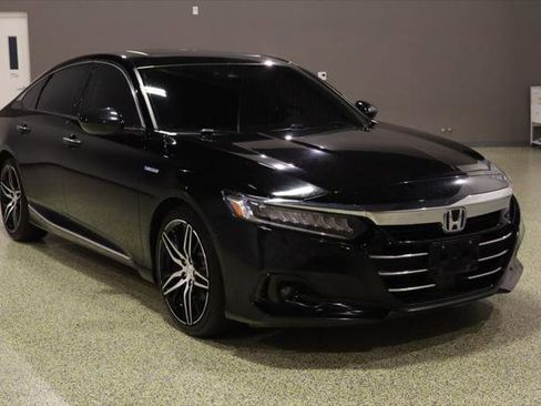 Used 2021 Honda Accord Touring image 1