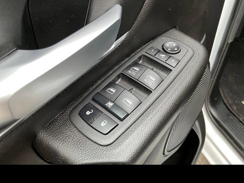 Used 2024 RAM 1500 Lone Star AWD/4WD image 25
