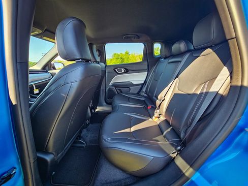 New 2026 Jeep Compass Limited AWD/4WD image 29
