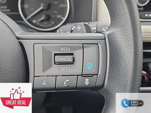 New 2025 Nissan Rogue SV AWD/4WD image 11