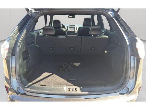 Used 2020 Ford Edge ST w/ Cold Weather Package image 18